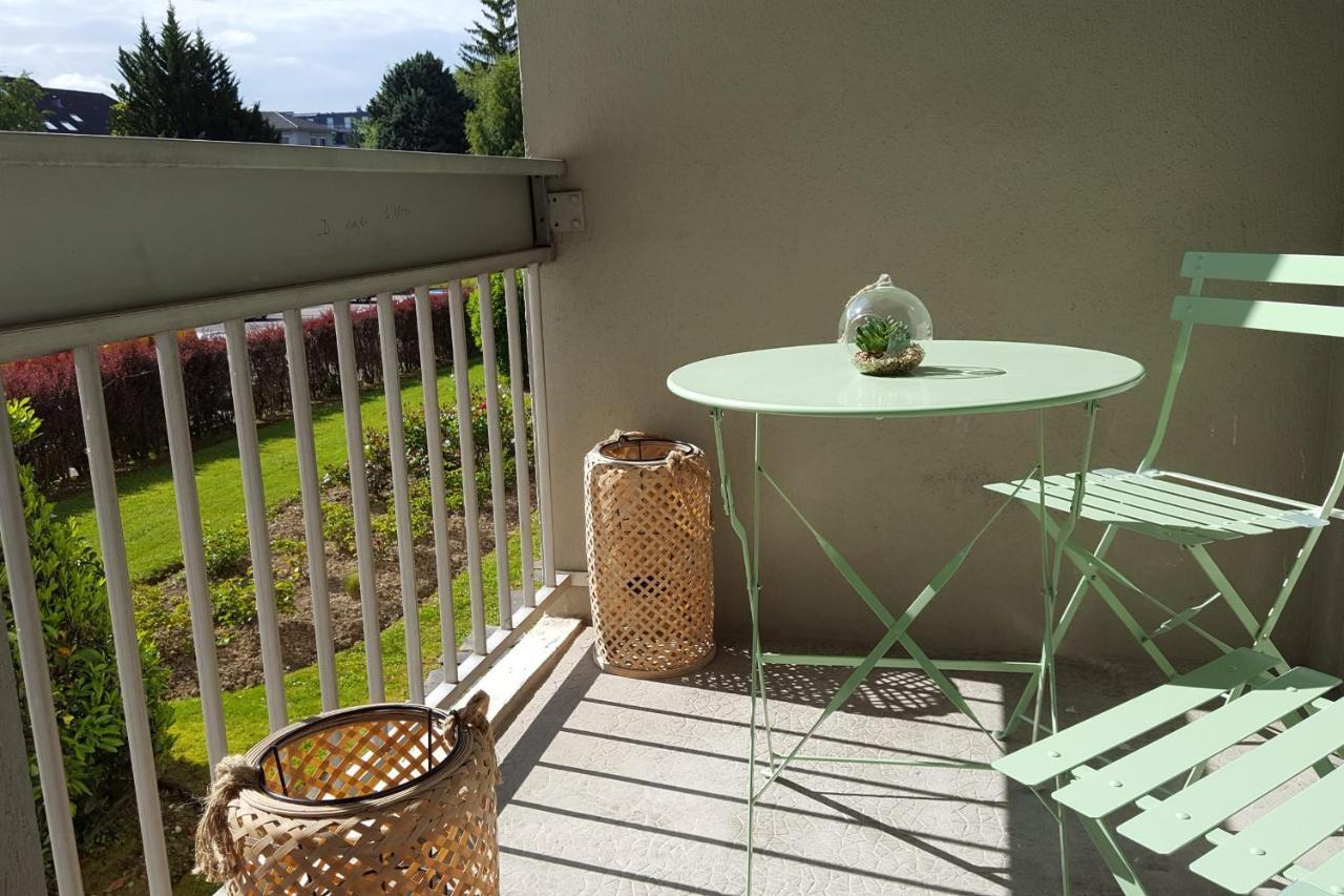 La Roseraie - Apartment 100M From Lake Annecy Exteriör bild